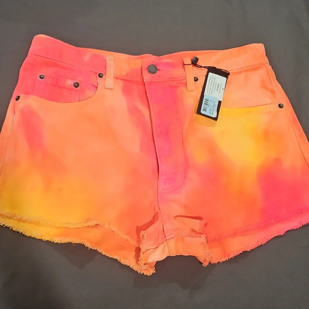 CARMAR Tie-Dye Jean Shorts - Picture 2 of 11